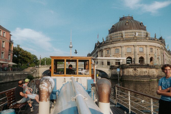 1-hour Sightseeing Boat Cruise Through Historic City Center - Price and value: is $26.49 worth it?