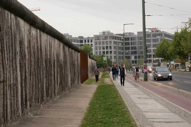 2.5-Hour Berlin Wall and Memorial Sites Walking Tour - Church of Reconciliation: a quieter pause inside the story