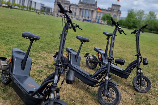 3-H E-scooter Sightseeing Tours in Berlin - Where You Meet at Claire‑Waldoff‑Straße and How the Ride Ends
