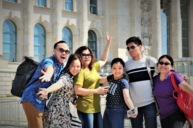 5hours: Guide, Chauffeur & Photographer in Berlin private Tour - Brandenburg Gate and Victory Column: the quick-hit history anchors