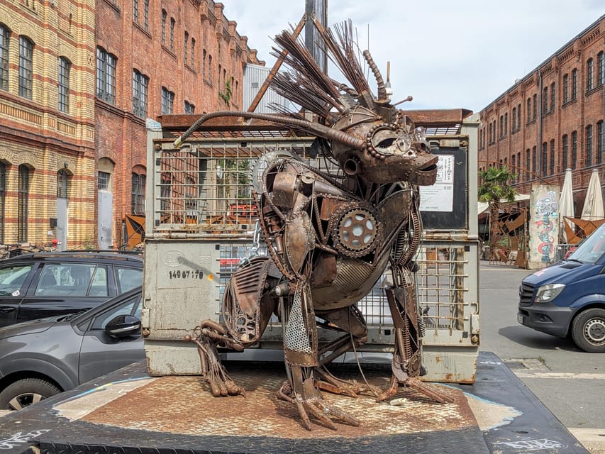 Alternative Berlin / Street art tour - Private group - Should you book this Alternative Berlin street art tour?