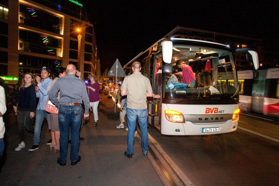 Berlin: 1.5-Hour Comedy Bus Tour in German - Price Check: Is $39 Good Value for Berlin Comedy?