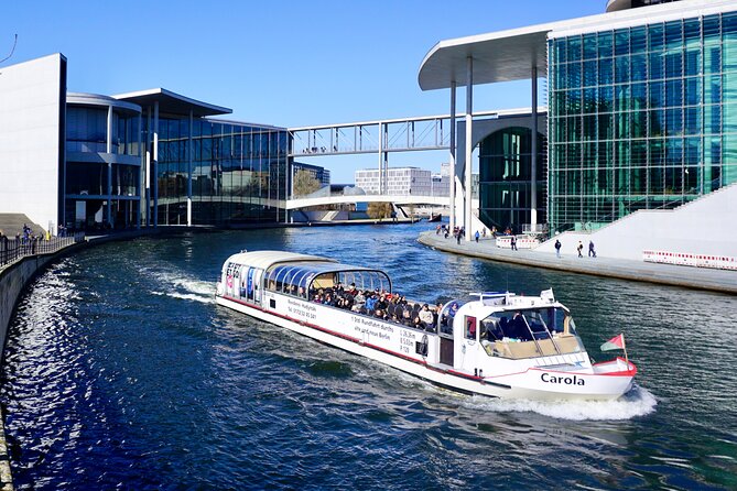 Berlin: 1-hr Boat Tour with Bilingual Live Guide (DE/EN) - Key things to know