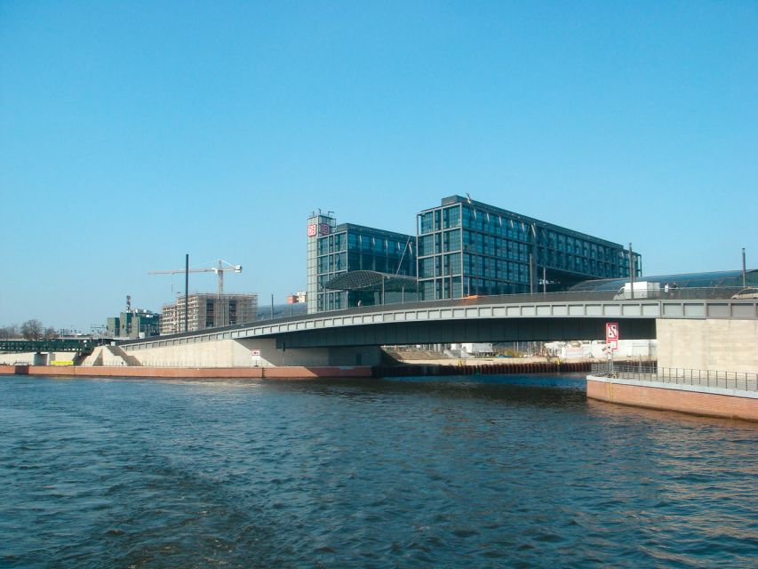 Berlin: 2.5-Hour East Side Boat Cruise with Commentary - Key points I’d mark on your ticket