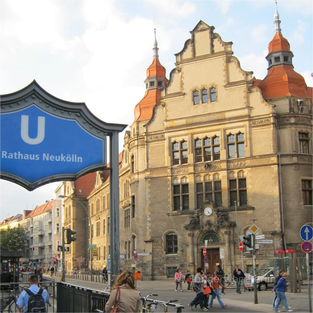 Berlin: 2.5-Hour Neighborhood Tour of Neukölln - Rathaus Neukölln: When Town Hall Looks Like a Statement