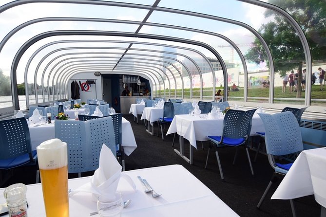 Berlin 3-Course Dinner Cruise - Sunset Dinner on the Spree: The Smart Way to Do Berlin at Night