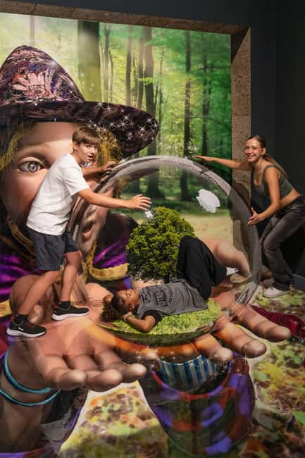 Berlin: 3D Trick Art Museum — Tickets - Family fit: when it’s a hit and when it might feel short