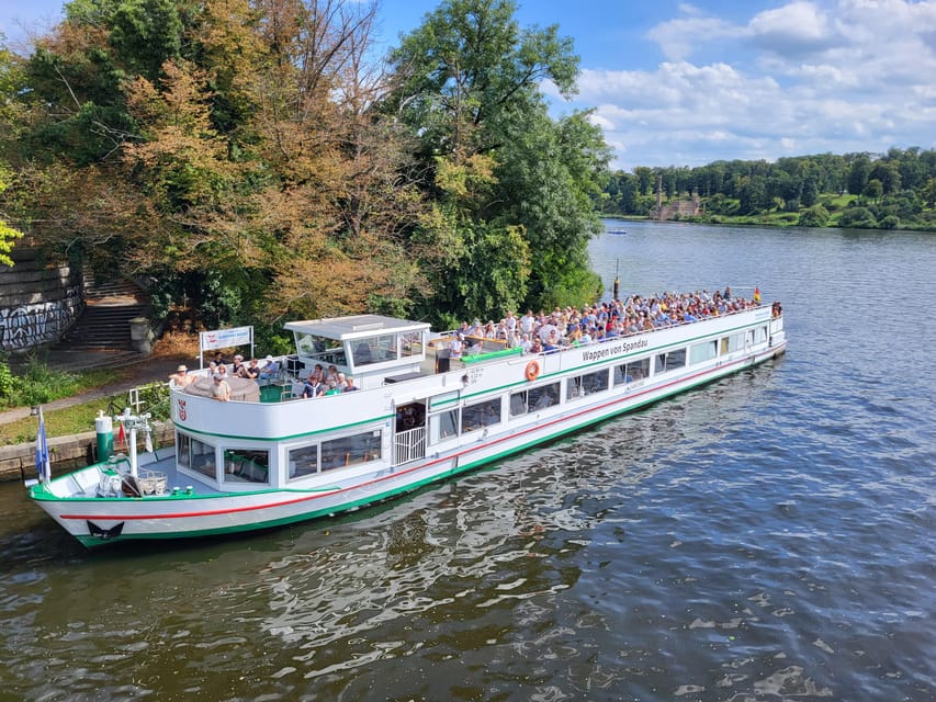 Berlin: 7 Lakes Boat Tour through the Havel Landscape - Grunewald to the former border feel: tower views and island pauses that reset your brain