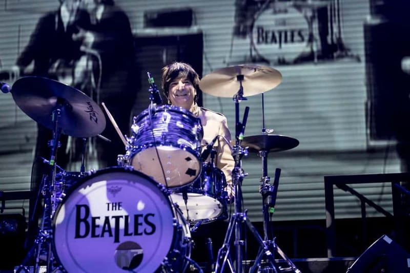 Berlin: "All You Need is Love!" The Beatles Musical Ticket - Who should book this musical, and who might skip it