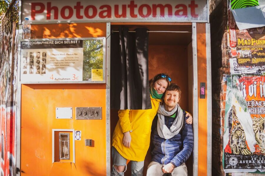Berlin: Alternative Culture Walking Tour & Photoshoot - The photo shoot while walking: how you’ll actually get great shots