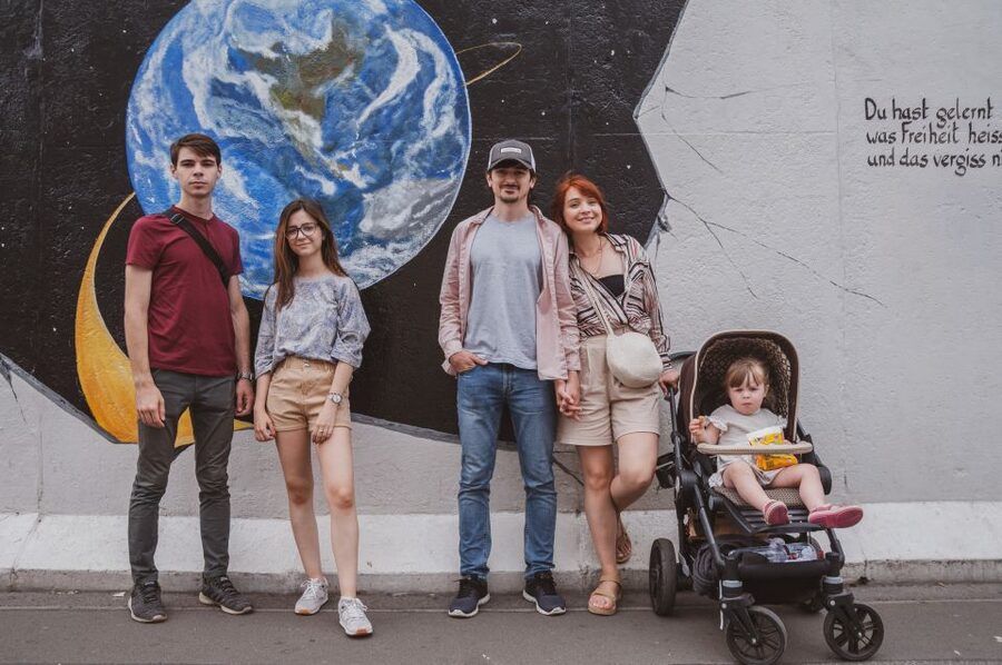 Berlin: Alternative Culture Walking Tour & Photoshoot - Value and practical details: price, group size, and how to plan your day
