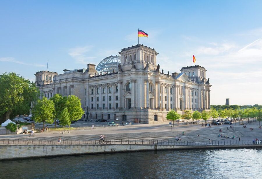 Berlin and Hamburg: Shore Excursion Tour Package - Who this Berlin and Hamburg shore package fits best