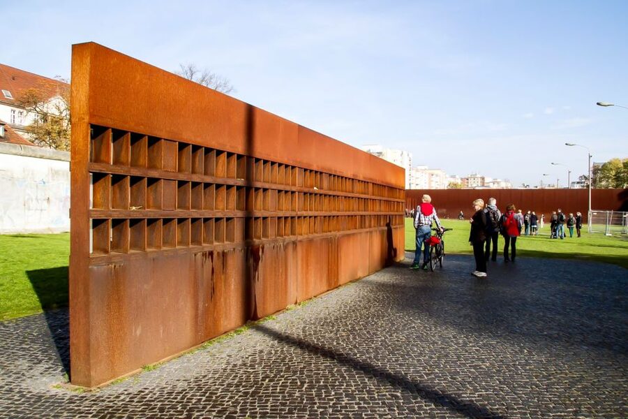 Berlin: Berlin Wall Tour Berlin East West - Key highlights you’ll care about