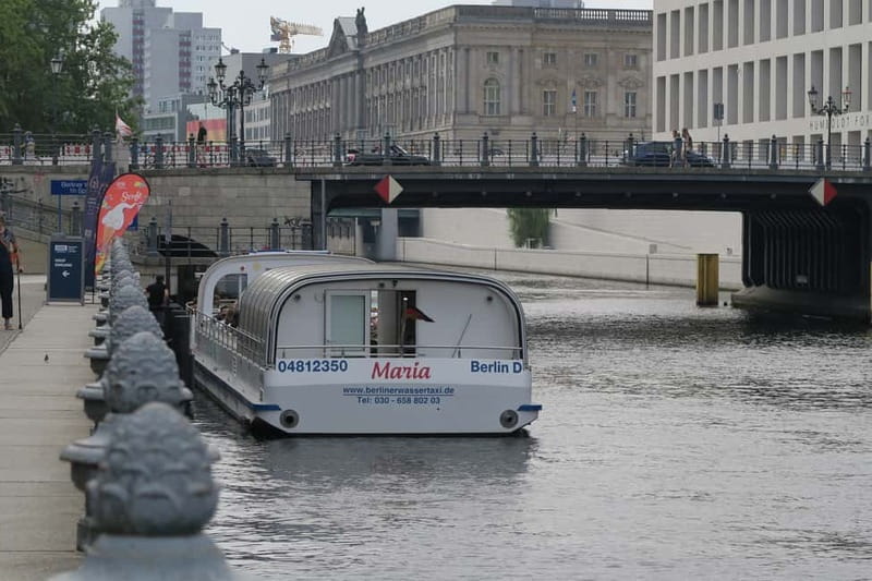 Berlin: Boat Sightseeing Cruise with Audioguide - Value and timing: is $25 for an hour a good deal?