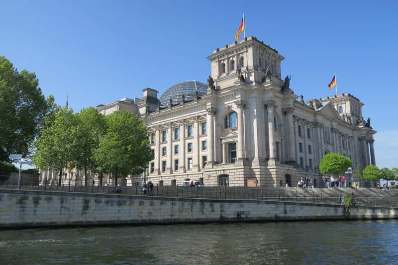 Berlin: Boat Sightseeing Cruise with Audioguide - Who this cruise is best for (and who might want something else)