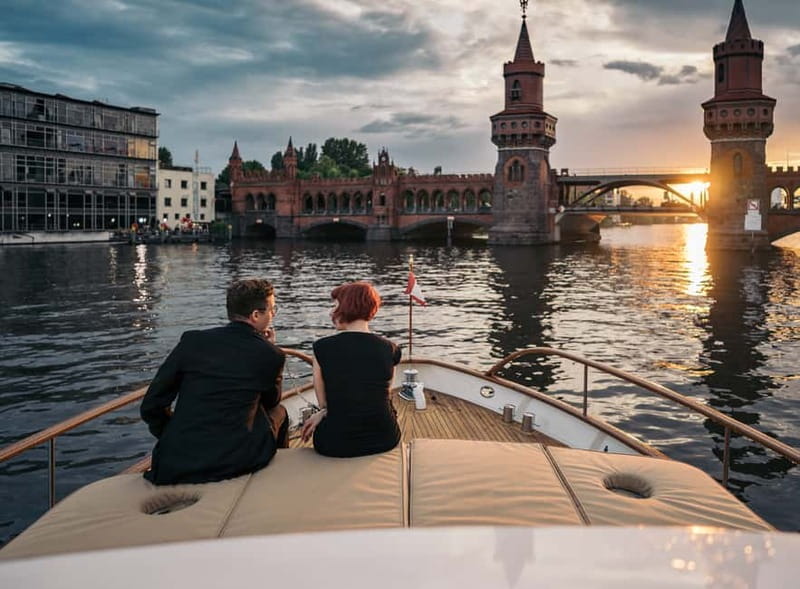 Berlin: Boat Sightseeing Tour on Electric Motor Yacht - Where to board: the yellow FLAGSHIP.BERLIN jetty near the Cathedral