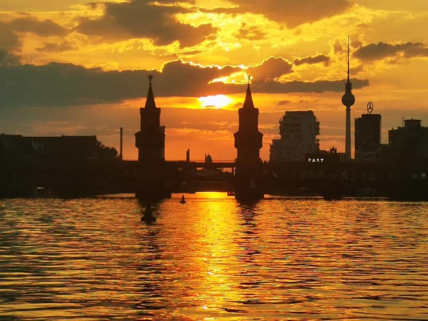 Berlin Boat Tour | Sunset Tour with Solar Ship | Sightseeing Spree - Where you board at Oberbaumbrücke: logistics that can make or break it