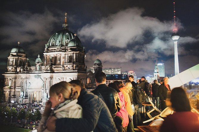 Berlin by Night Private Tour - All Must-See Sites Magically Lit Up at Night - Why a Berlin by Night private walk beats trying to DIY