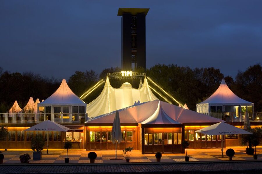 Berlin: Cabaret – The Berlin Musical at Tipi am Kanzleramt - Timing and logistics: arrival window, voucher exchange, and seat comfort