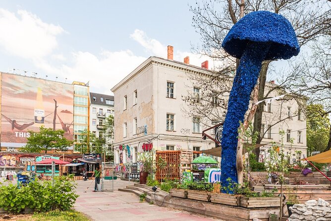 Berlin Center Food Tour with 8+ Authentic Local Tastings - Mitte Courtyards, Hidden Passageways, and Berliner Doughnuts
