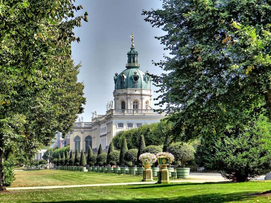 Berlin: Charlottenburg Palace & Gardens Ticket & Audio Tour - Skip-the-line entry with the WeGoTrip app ticket