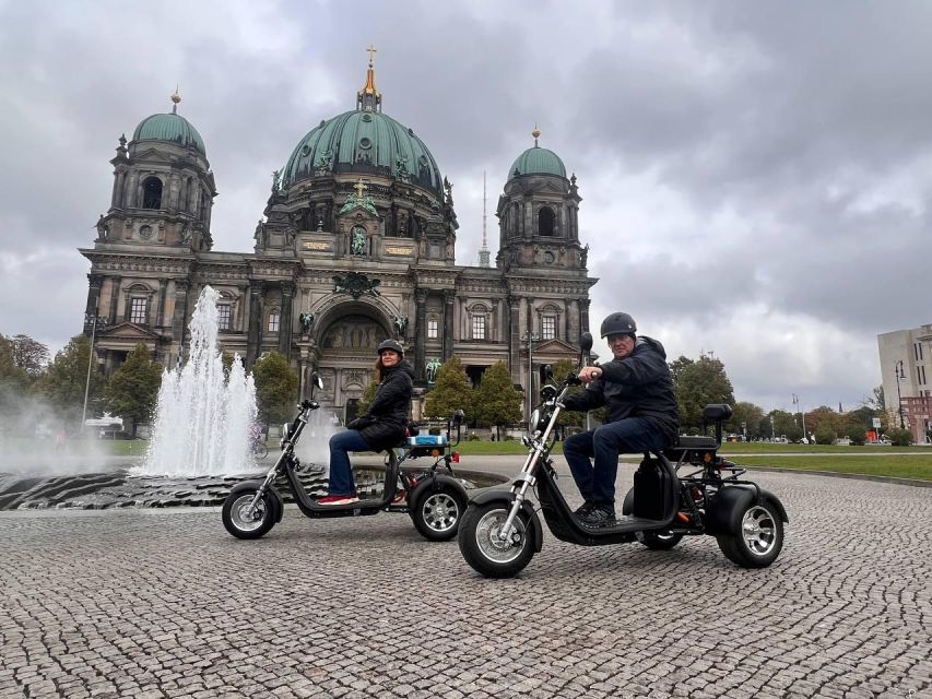 Berlin City: 2 Hour Guided Fat Tire E-Scooter Tour - Languages and Group Size: Why Up to 10 People Works