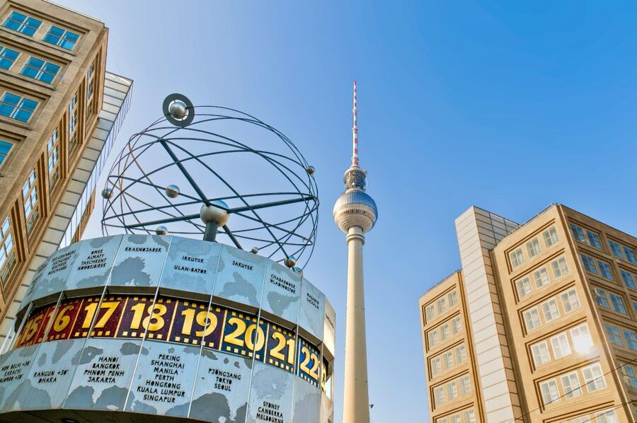 Berlin: City Center Walking Tour - Alexanderplatz to Brandenburg Gate: the smart way to see Berlin center