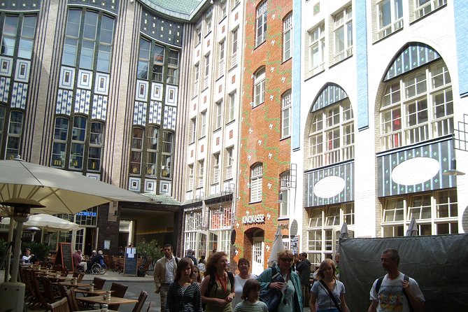 Berlin City Walking Tour of Scheunenviertel and Hackesche Höfe in Berlin Mitte - Timing, duration, and how to make the walk work for your day