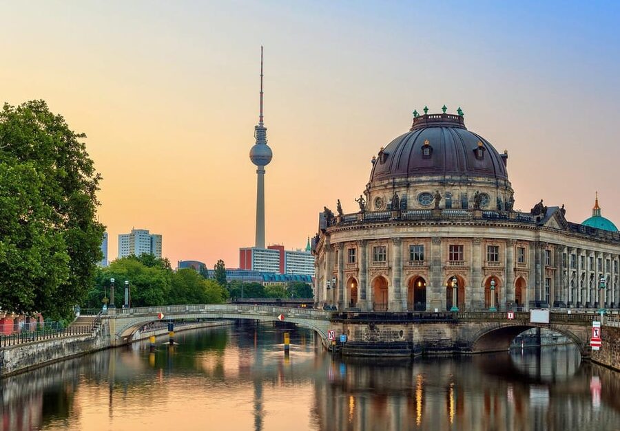 Berlin: Classical concerts at the Bode Museum Berlin - Feb 14, 2026 and March 28, 2026: Baroque and the Birth of Romanticism