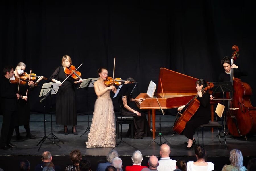 Berlin: Classical concerts in Köpenick Palace - Aurora Hall - The 90-minute experience: what you can actually expect