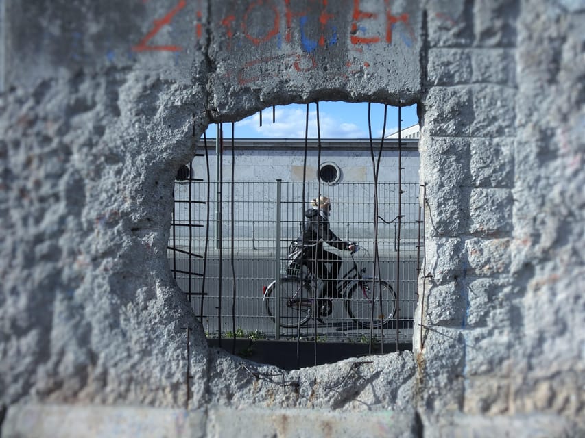 Berlin: Cold War History and Berlin Wall Guided Walking Tour - Berlin Wall Memorial: Where the Tour Turns Moving (and Stays Focused)