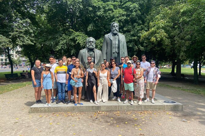 Berlin Cold War & World War II Third Reich Walking Tour - Prenzlauer Berg and the Battle of Berlin traces