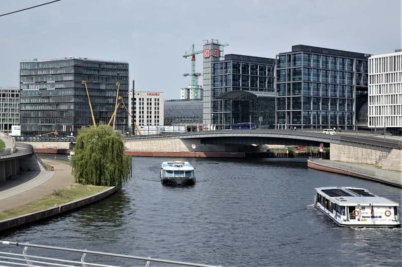 Berlin Combo Package: City Tour & Spree Boat Tour - A Smart 2-in-1 Way to See Berlin From Bus Stops to the Spree