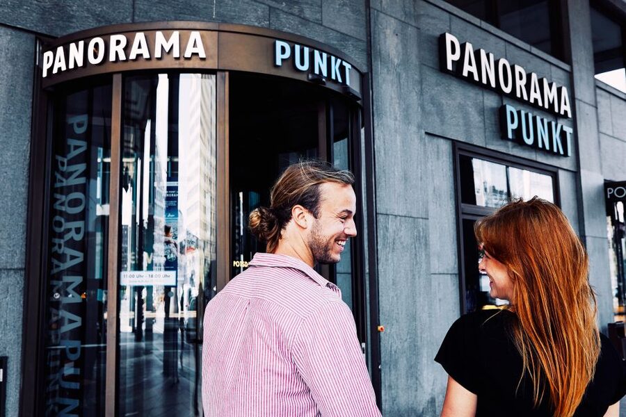 Berlin: Combo-Ticket for Panoramapunkt with Crémant at Café - Where you go and how you move through it