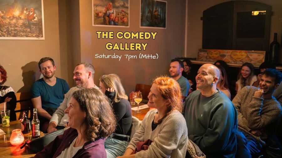 Berlin: Comedy in an Art Gallery (Mitte) - Timing that keeps the night smooth: from 6:30 to the 7:15 show