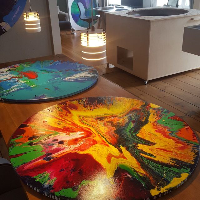 Berlin: Create Your Own Spin Painting at Jans Echternacht - Practical Tips for a Smooth Studio Visit