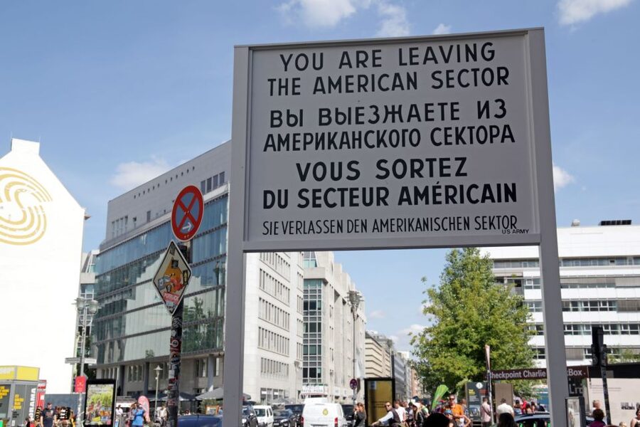 Berlin: Discover Berlin Walking Tour - Checkpoint Charlie: The Cold War Up Close