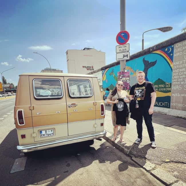 Berlin: DIY & Subculture Sightseeing in a 1972 Ford Van! - Key things you will notice on this DIY Van Tour