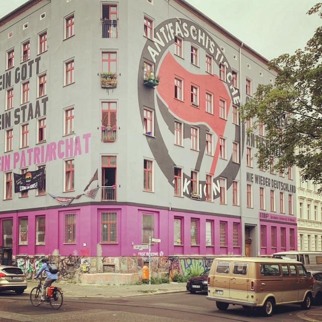 Berlin: DIY & Subculture Sightseeing in a 1972 Ford Van! - The “behind the shop windows” part: backyards and basements