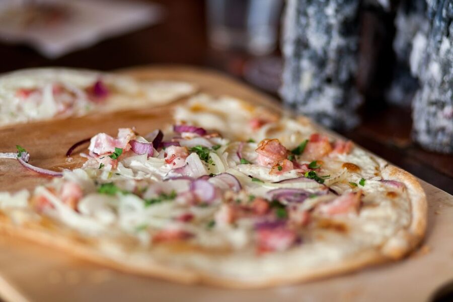 Berlin: Downtown Food Tour with 8 Authentic Local Tastings - Key things to know before you go