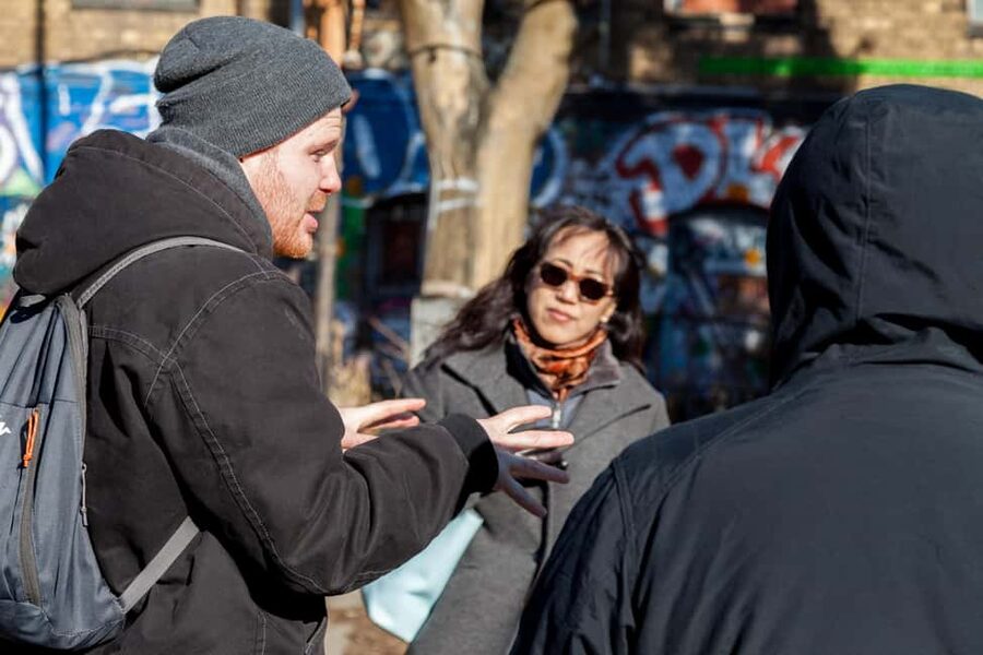 Berlin: Downtown Food Tour with 8 Authentic Local Tastings - How the Walk Feels and Who This Tour Suits Best