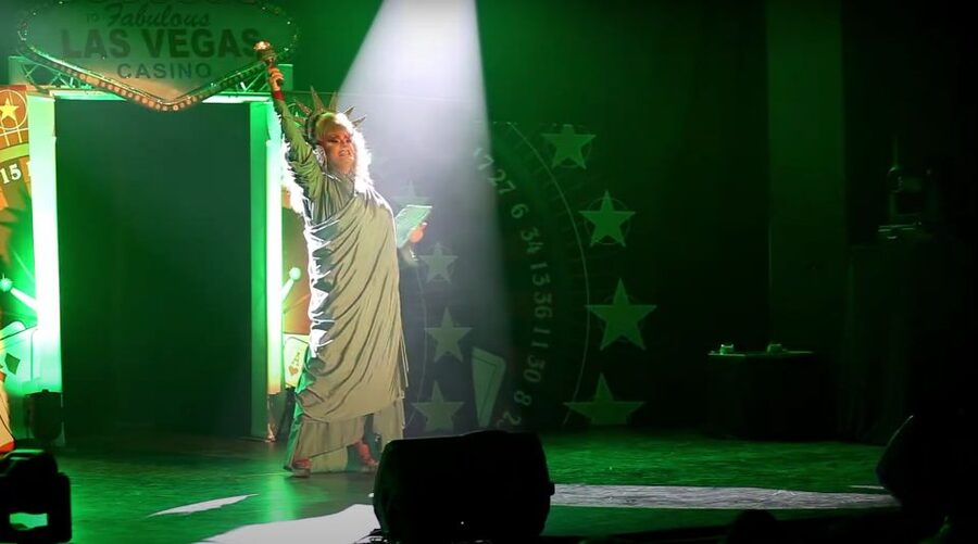 Berlin Drag Comedy Show: Uncensored Queens Live on Stage - Showbühne Berlin: where the night starts and seating matters