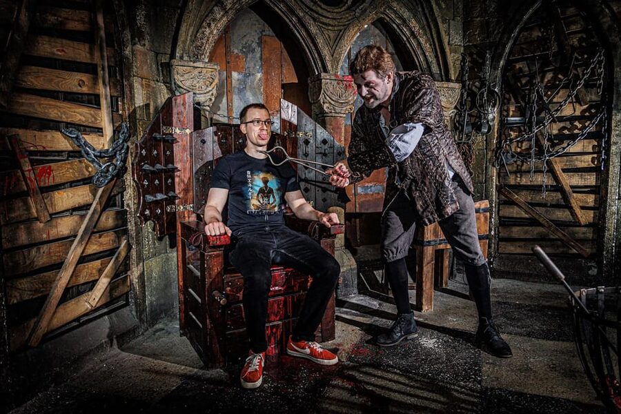 Berlin Dungeon: Happy Hour Ticket - Inside the show: how 600 years of Berlin gets told in scenes