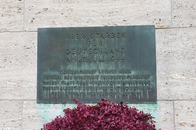 Berlin during Nazism - Tour in Italian - New Synagogue (Neue Synagoge) and Centrum Judaicum: Architecture as a Signal