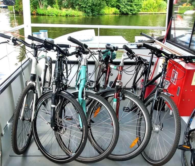 Berlin: (E)-Bike & Boat: The City's Biggest Lake & Lagoon - Berlin’s water-rich east: a different side of the city