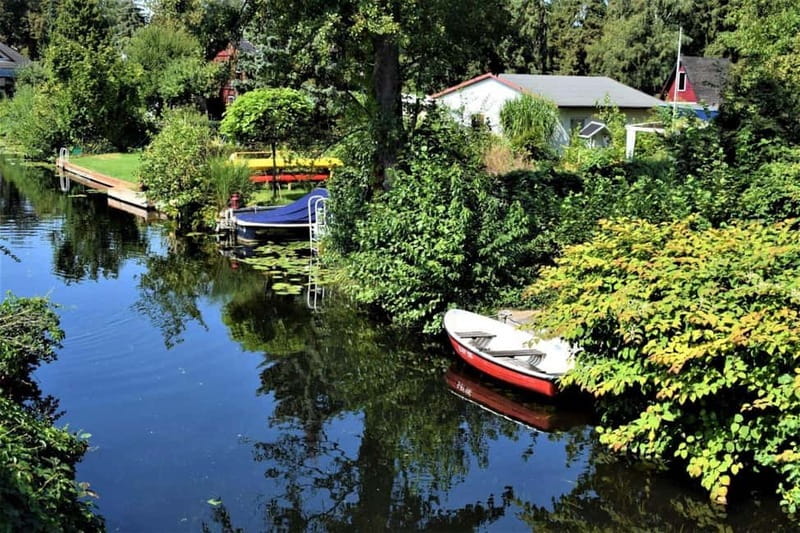 Berlin: (E)-Bike & Boat: The City's Biggest Lake & Lagoon - Train back into the city and an easy finish