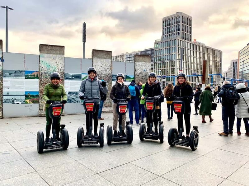 Berlin: East Meets West Segway tour Adventure - Along the River Spree: a calmer view with strong geometry