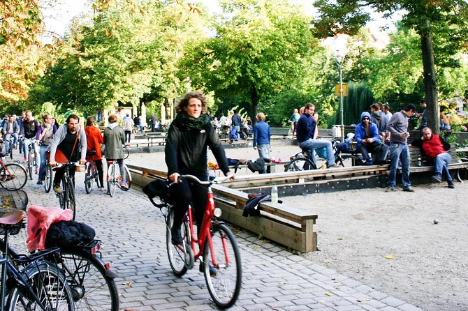 Berlin: Experience the Alternative Kreuzberg on a Bike Tour - Nikolaiviertel to Kreuzberg: the tour’s smart shift from old Berlin to lived Berlin