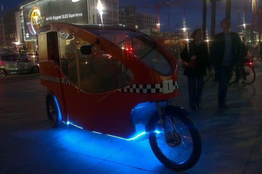 Berlin Express: Private 1-Hour E-Rickshaw Ride - What’s included, what you’ll handle yourself