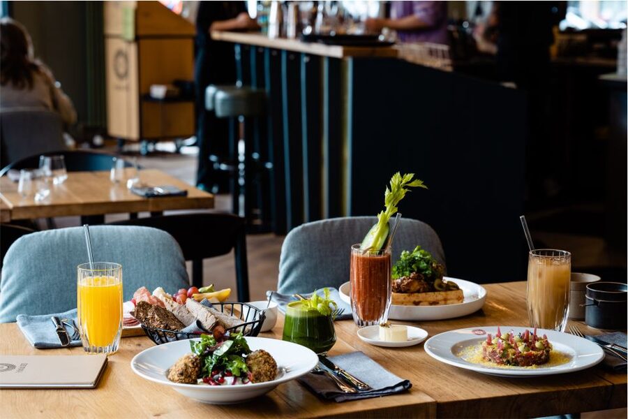 Berlin: Fine Dining Breakfast with Champagne in Schoneberg - Quick practical advice before you go